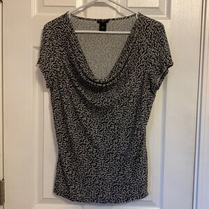 Ann Taylor Petite Rectangle Pattern T-Shirt Scoop Neck LP